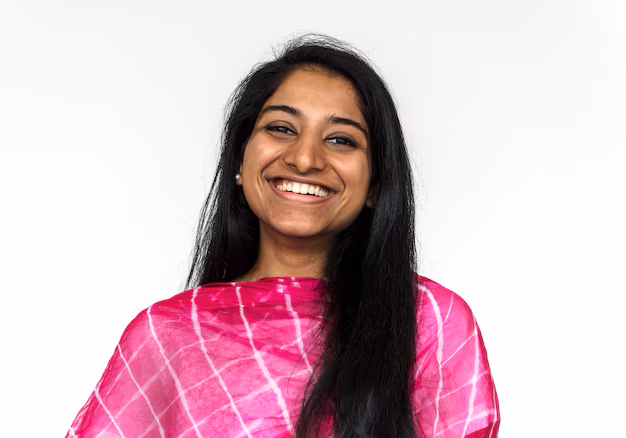 woman-doing-close-up-photoshoot-studio_53876-14476